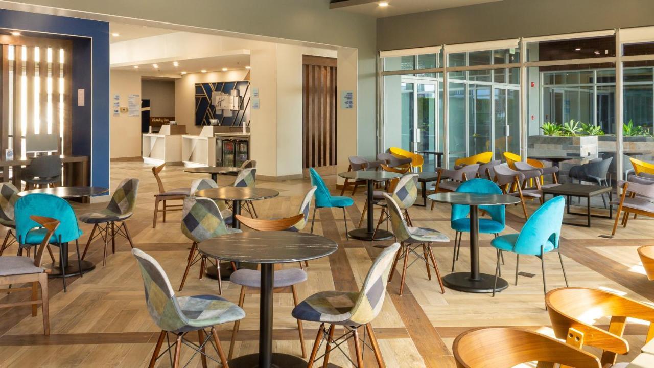 Holiday Inn Express & Suites - Tijuana Otay By Ihg Екстер'єр фото