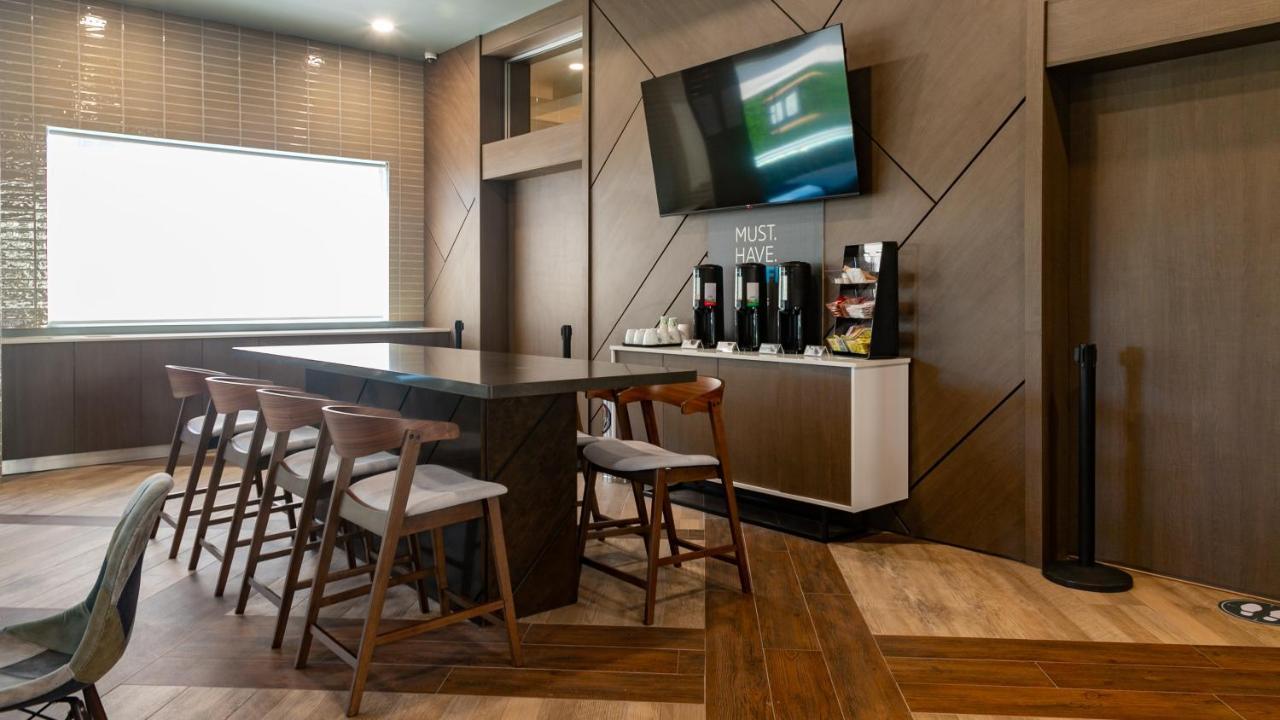 Holiday Inn Express & Suites - Tijuana Otay By Ihg Екстер'єр фото