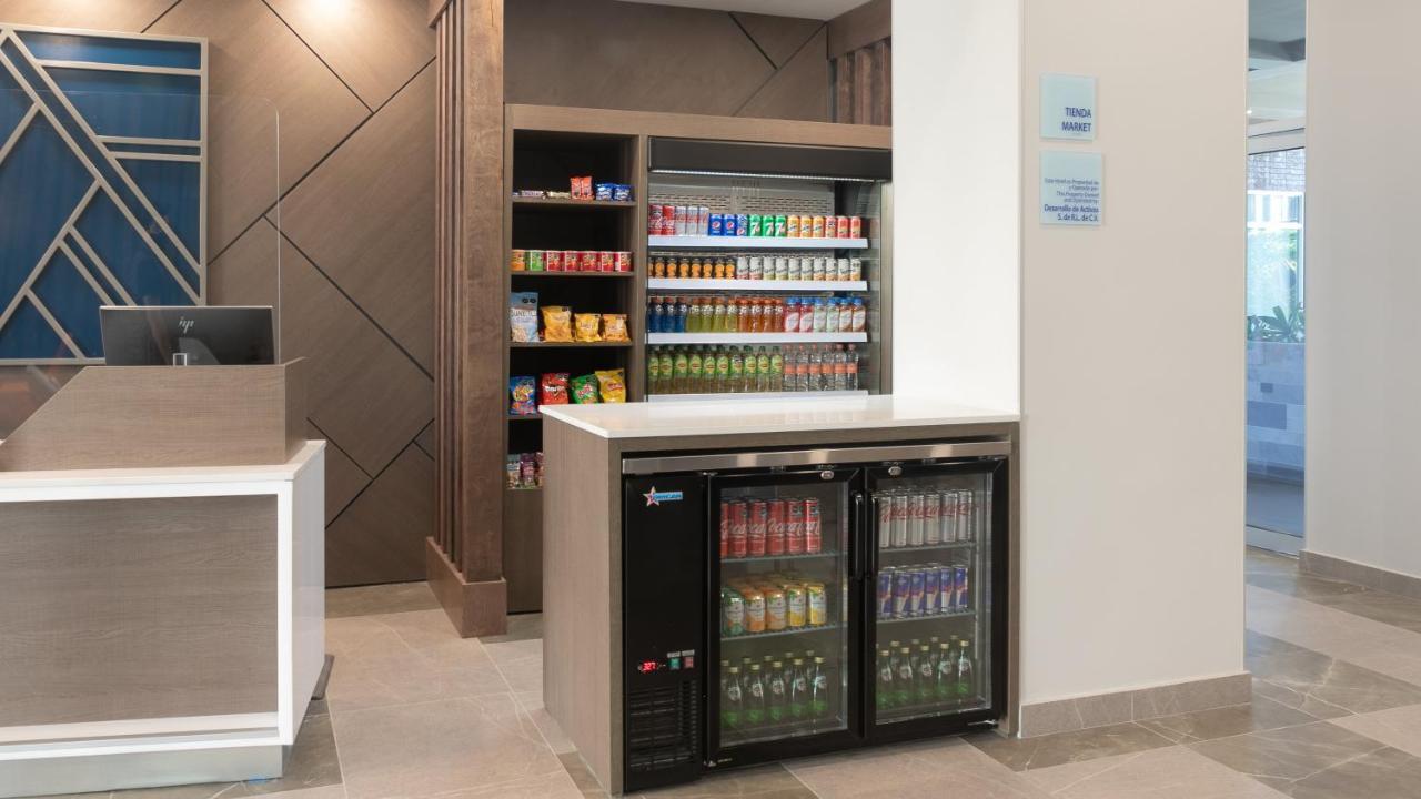Holiday Inn Express & Suites - Tijuana Otay By Ihg Екстер'єр фото