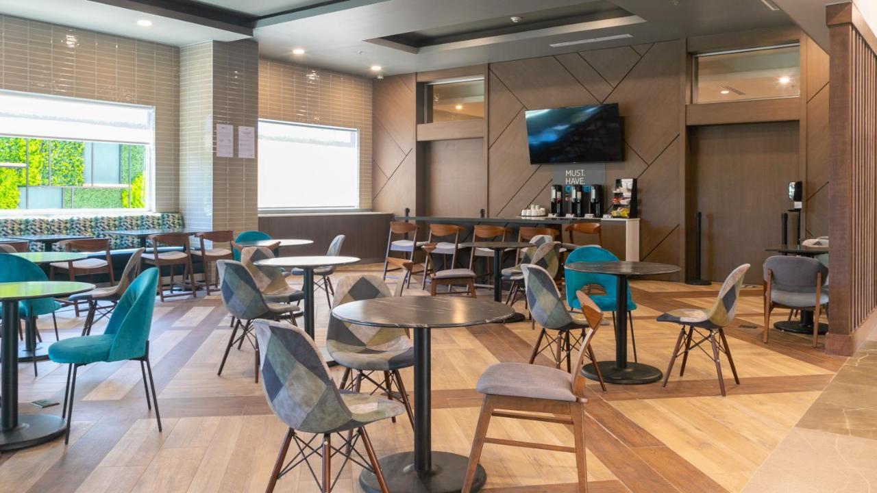 Holiday Inn Express & Suites - Tijuana Otay By Ihg Екстер'єр фото