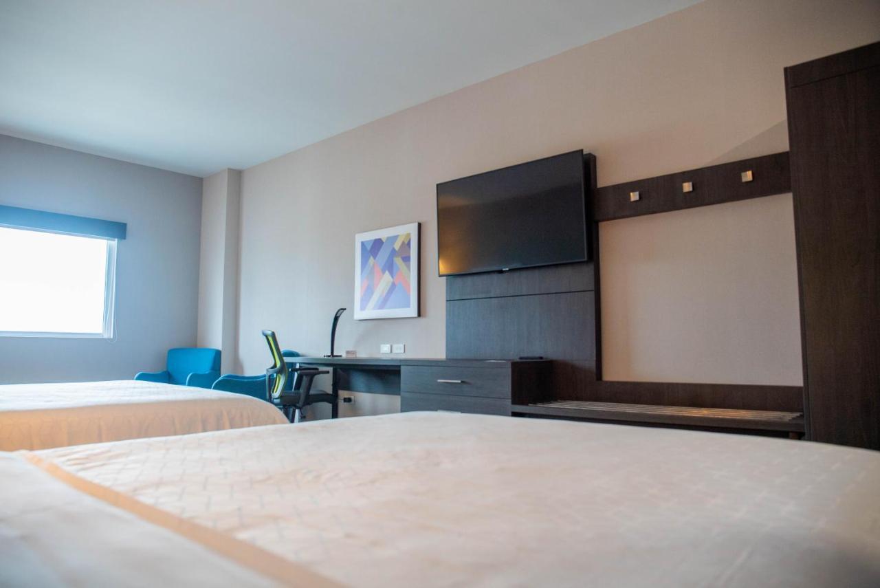 Holiday Inn Express & Suites - Tijuana Otay By Ihg Екстер'єр фото